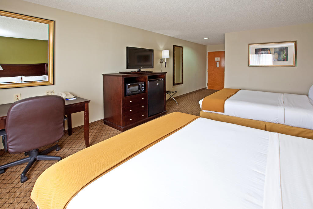 Holiday Inn Express Hotel & Suites Harrison Exteriér fotografie