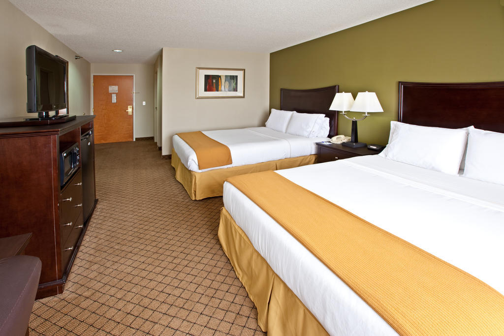 Holiday Inn Express Hotel & Suites Harrison Exteriér fotografie