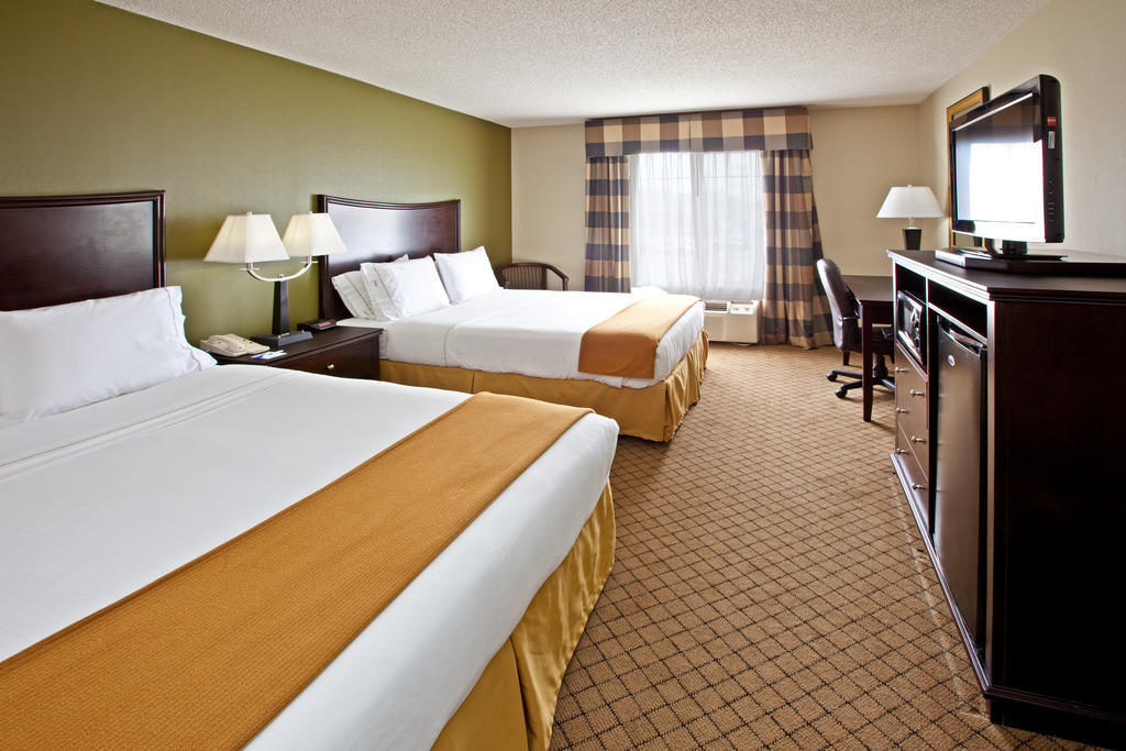 Holiday Inn Express Hotel & Suites Harrison Exteriér fotografie