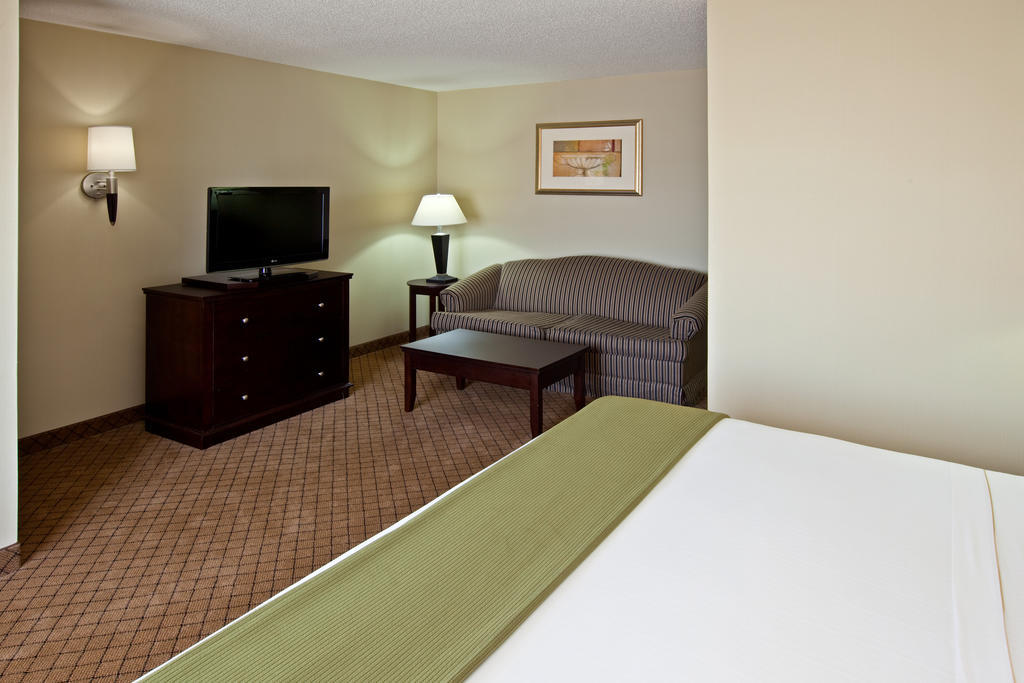 Holiday Inn Express Hotel & Suites Harrison Exteriér fotografie