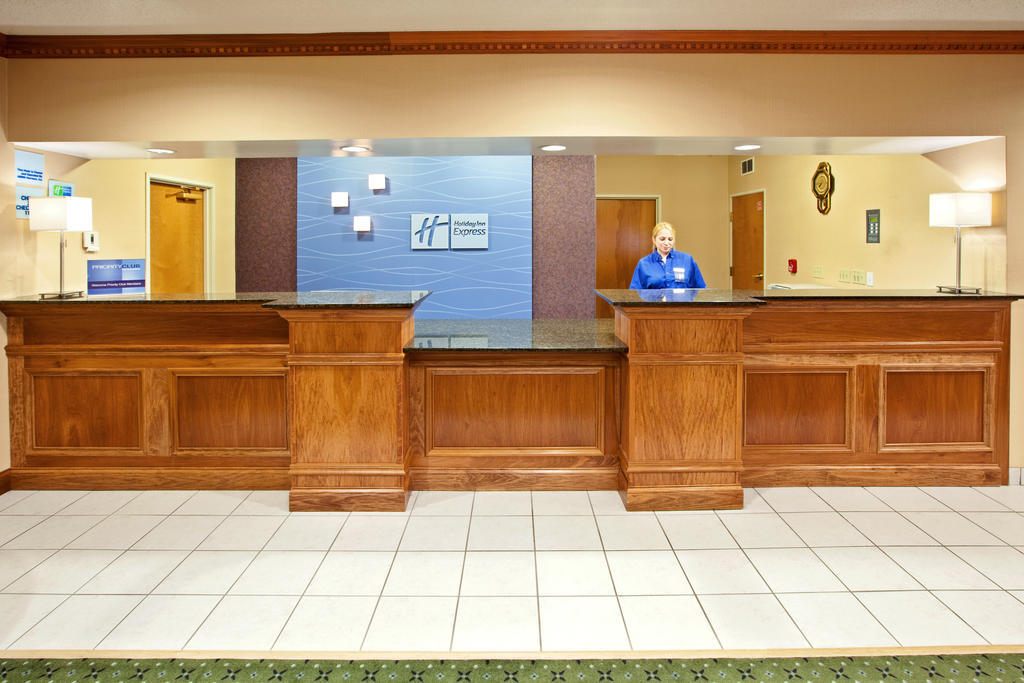 Holiday Inn Express Hotel & Suites Harrison Exteriér fotografie