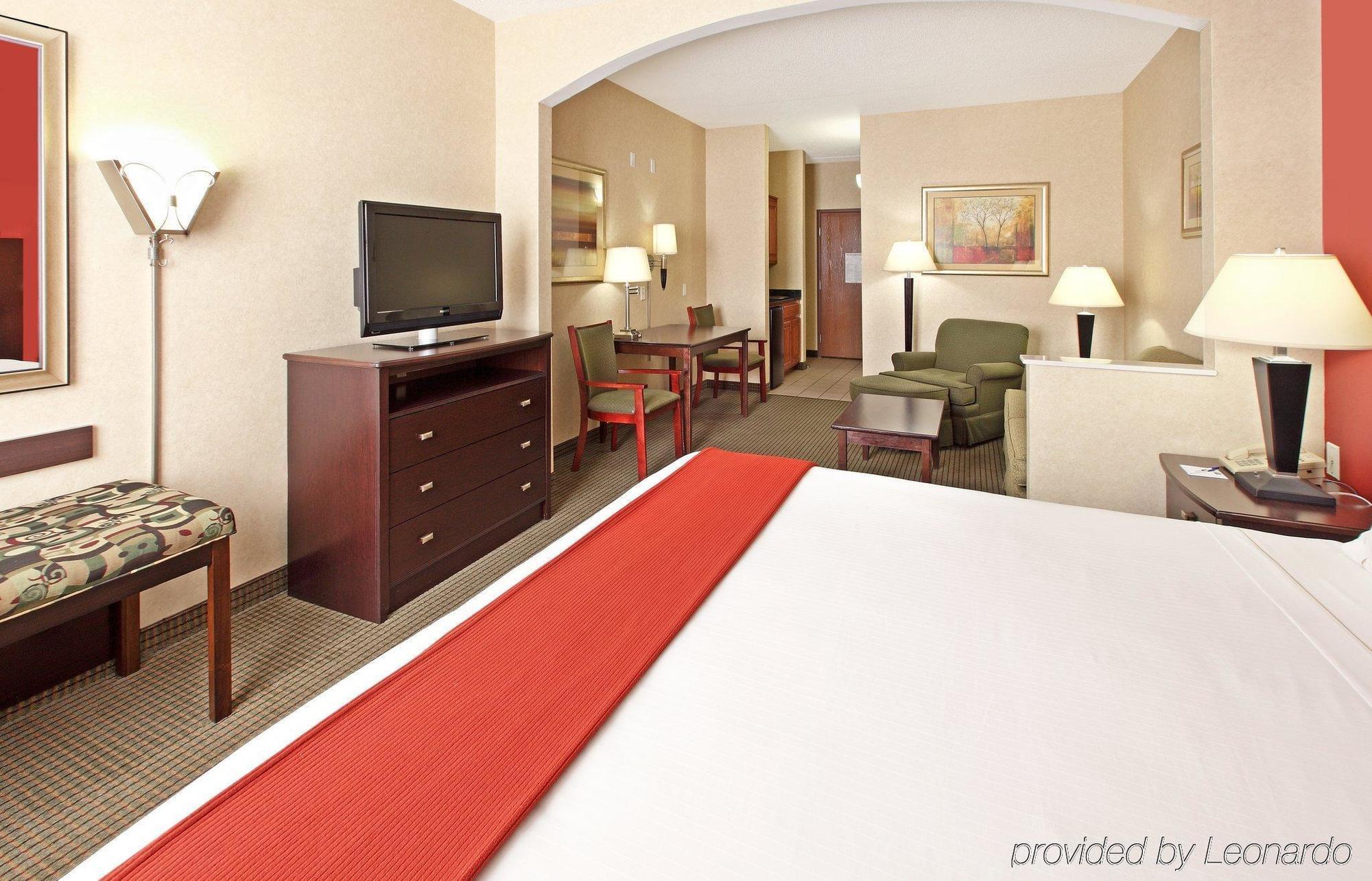 Holiday Inn Express Hotel & Suites Harrison Pokoj fotografie